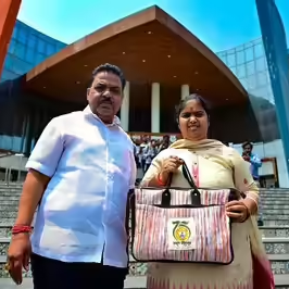 A Historic Green Budget: How EcoKaari's Upcycled Bag Became Part of Nagpur's Budget Presentation